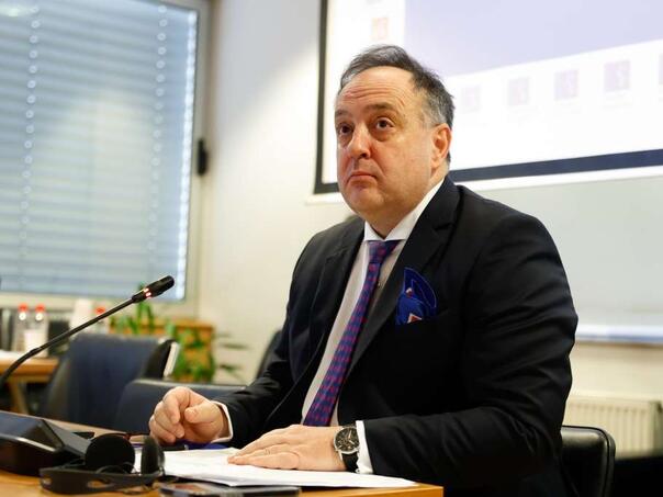 UDT predložio najstrožiju disciplinsku kaznu Ranku Debevcu