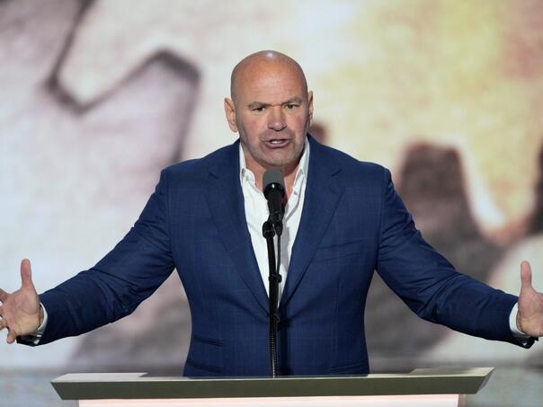 UFC razbjesnio publiku: Umjesto borbi lansirali obroke i izazvali haos