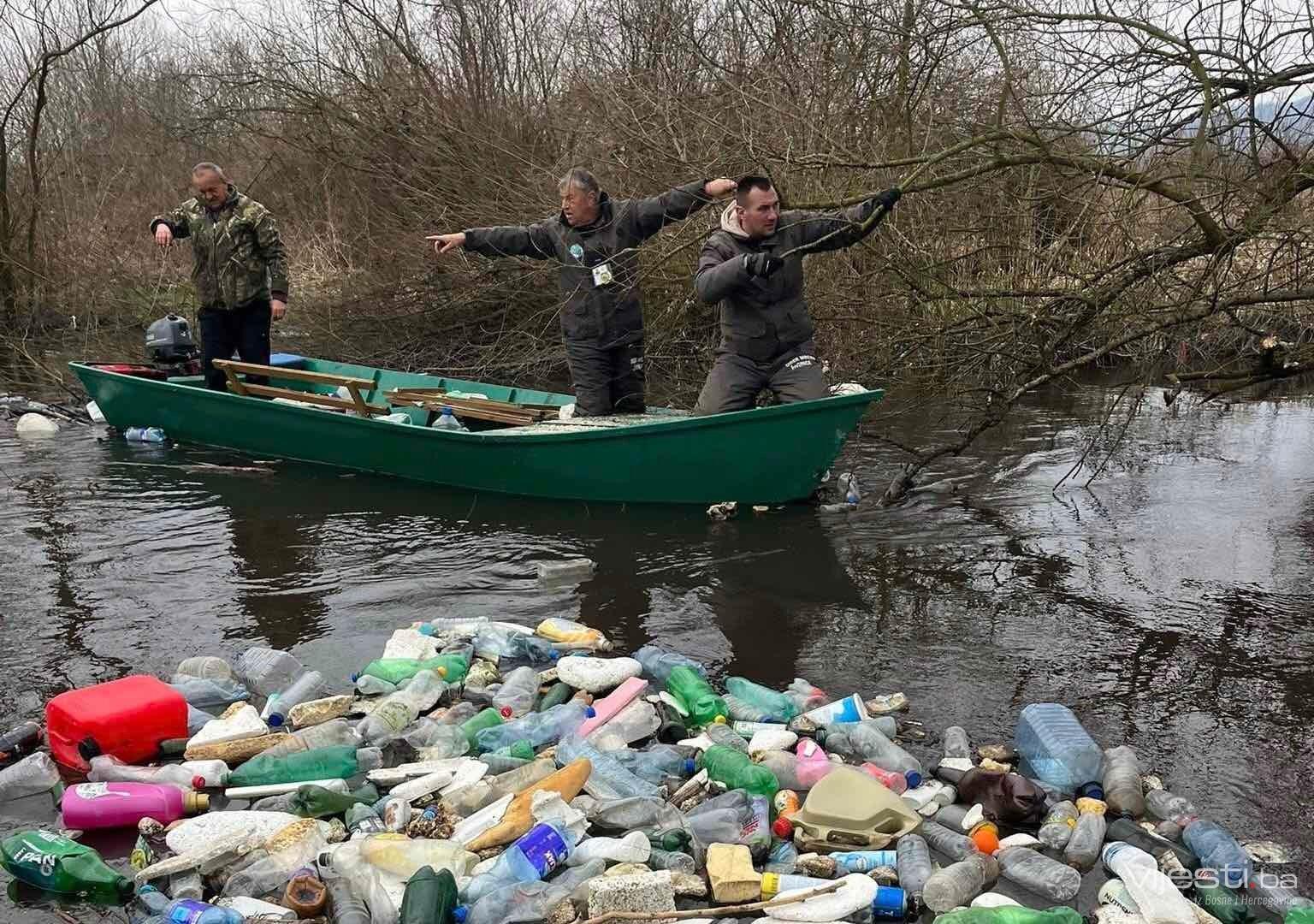 Borba za rijeku Spreču: Uklonjene tone otpada