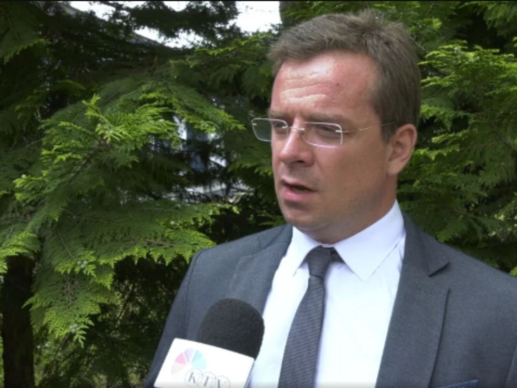 Uhapšen advokat Stojković koji je pisao o Vučiću i "Sarajevo safariju"