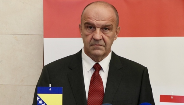 Uhapšen državni zastupnik Enver Bijedić i još nekoliko osoba
