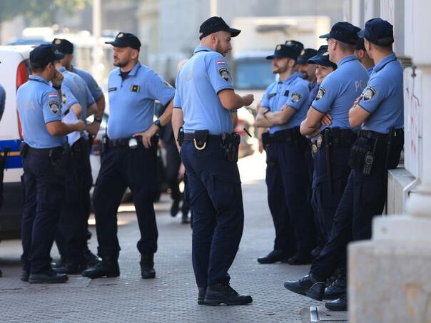 Uhapšena dva policajca u Hrvatskoj