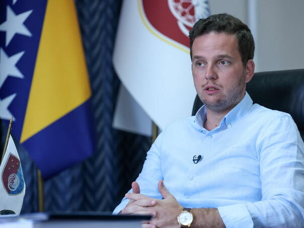 Uk sazvao hitnu sjednicu Vlade KS zbog hapšenja dvojice pripadnika MUP-a