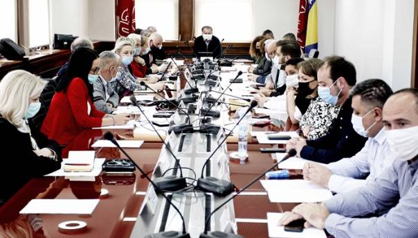 SDP neće učestvovati u radu Parlamenta FBiH dok se u Domu naroda ne formira Klub Srba