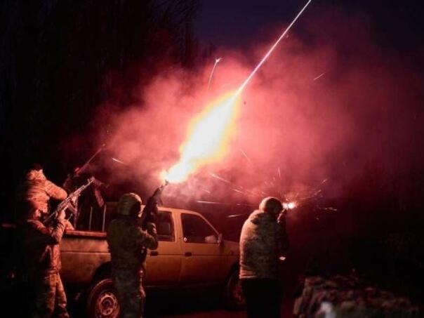 Ukrajina i Rusija javljaju o napadima u pograničnim regijama