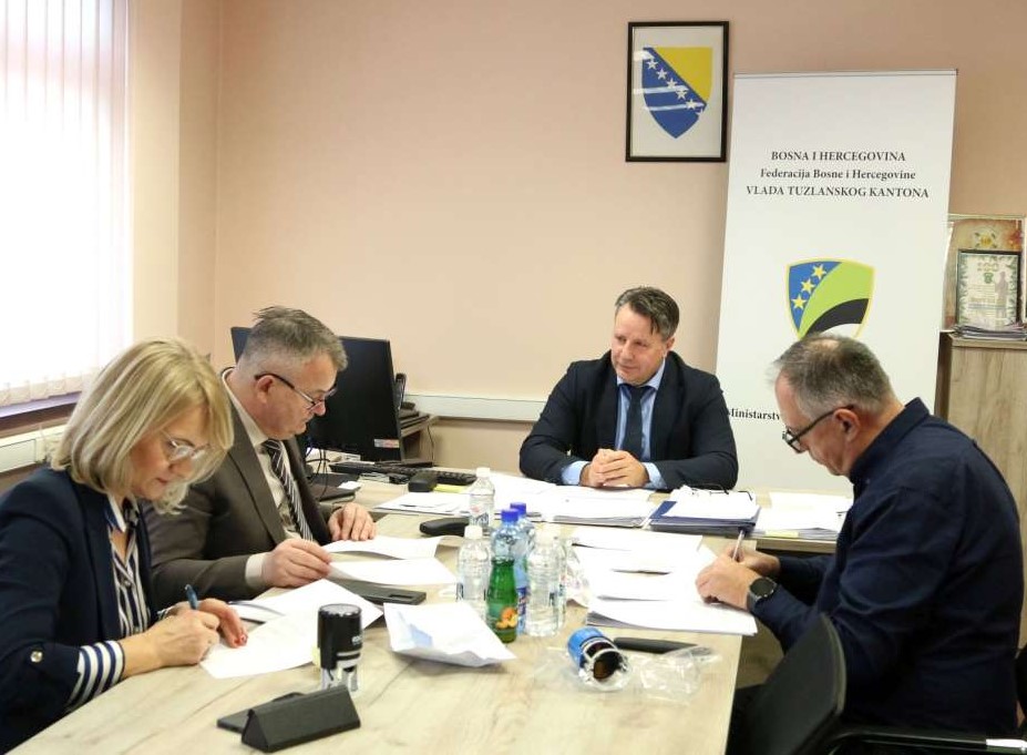 Ulaganja u sisteme vodosnabdijevanja Tuzle i Živinica