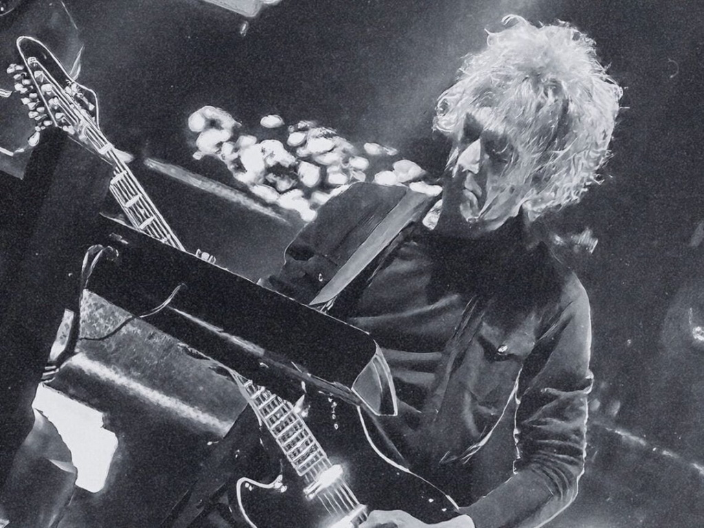 Umro Perry Bamonte, dugogodišnji gitarist benda The Cure