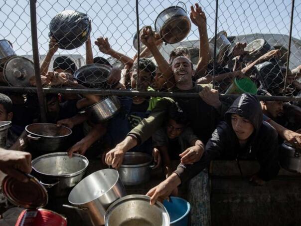 UN nema dovoljno novca za Gazu: Pola miliona Palestinaca ostaje bez pomoći u hrani