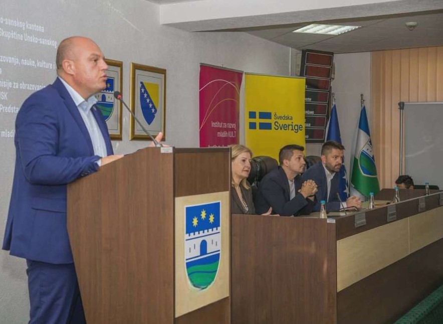 Unsko-sanski kanton želi unaprijediti položaj mladih