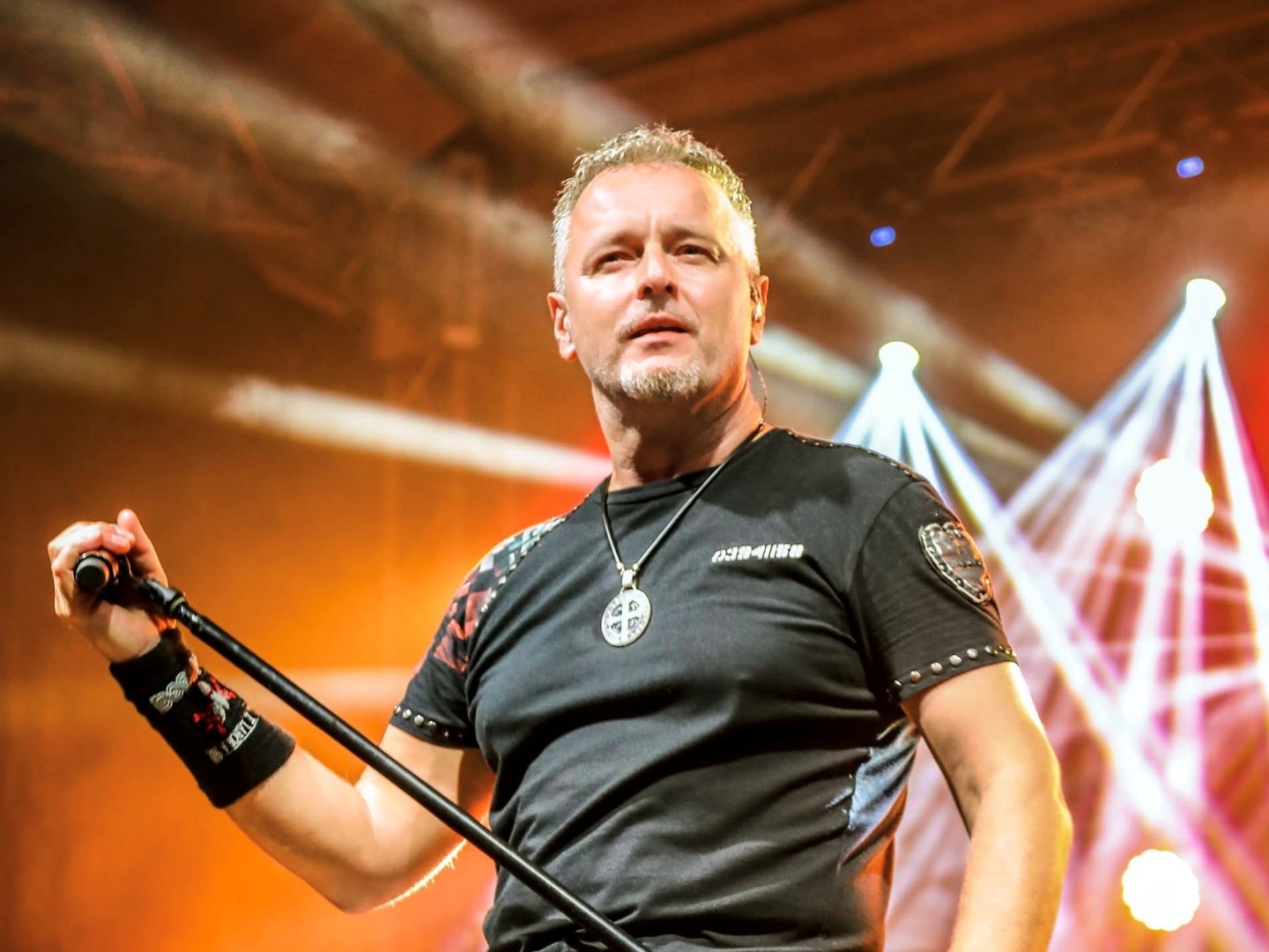 Uprkos osudama: Najavljen koncert Thompsona u Mostaru