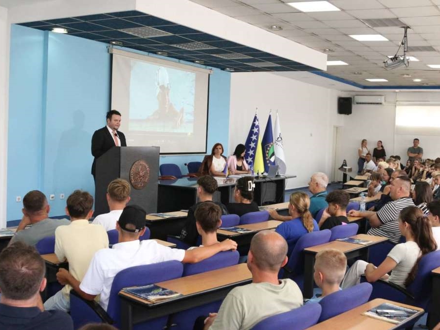 Uručeno 227 stipendija uspješnim učenicima i studentima za sportska postignuća