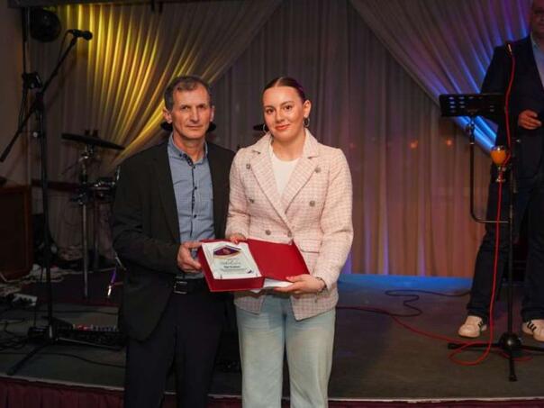 Uručeno priznanje najboljoj bh. skijašici u kategoriji juniorki