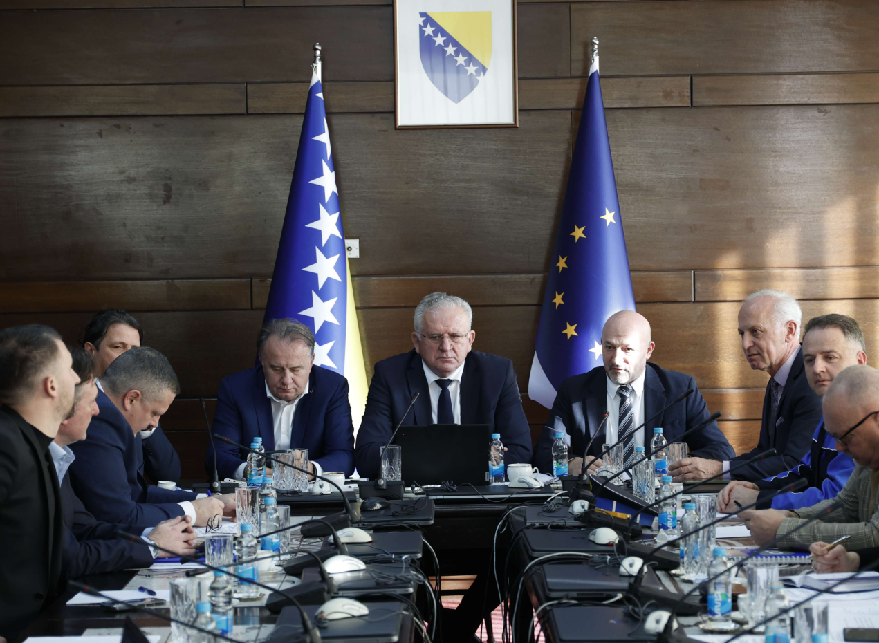 Usaglašen stav za minimalnu platu, povećava se dnevnica