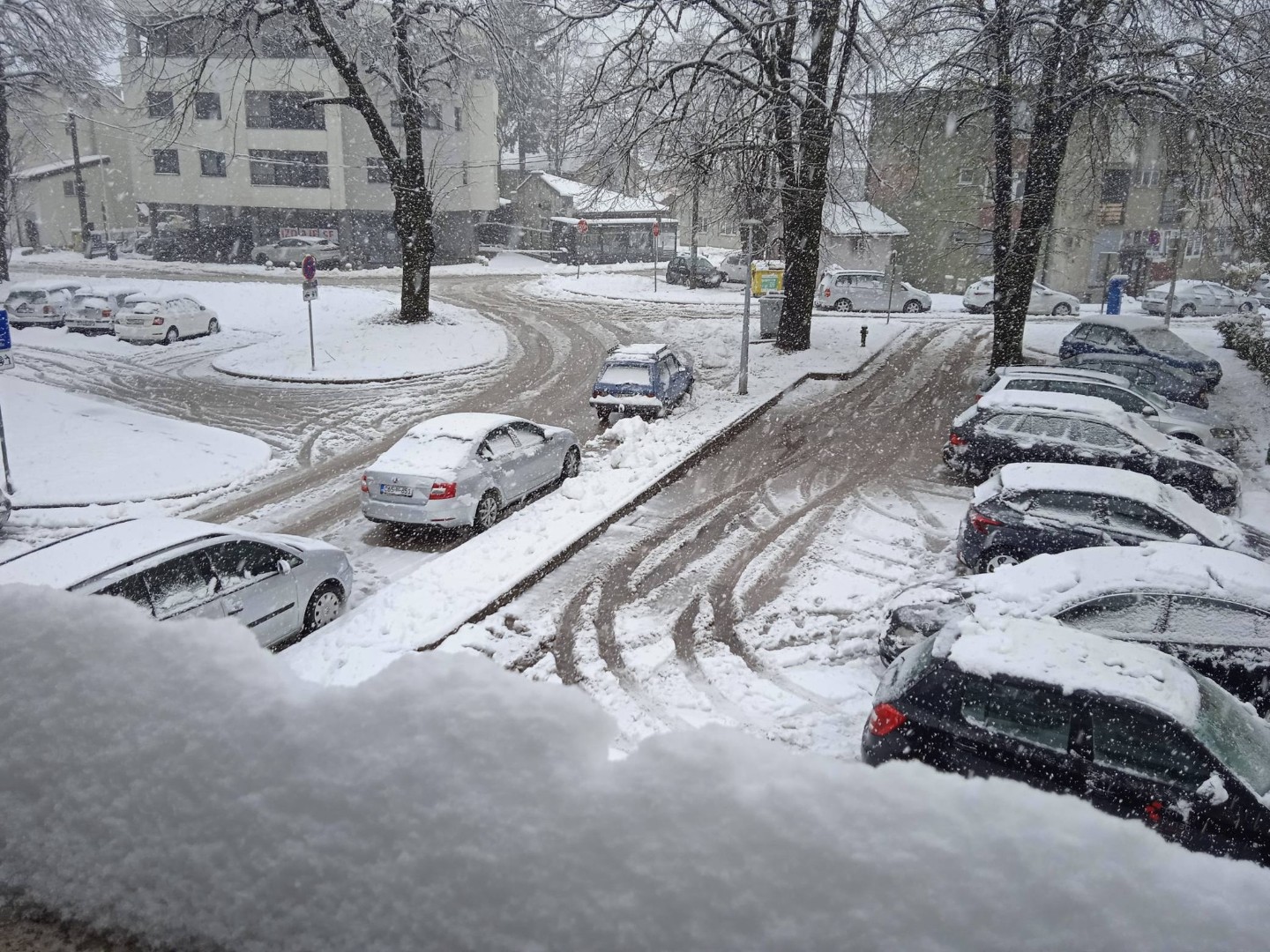 USK: Nastava u školama nastavljena, otklanjaju se posljedice nevremena