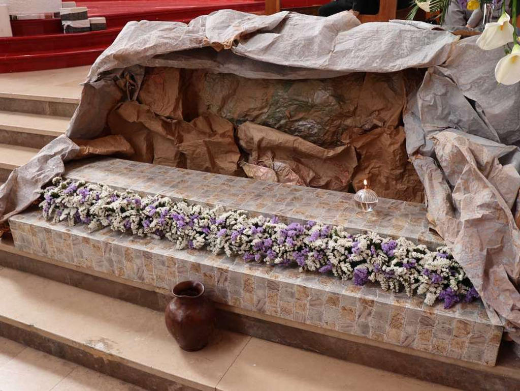 Uskrs - blagdan nade: Bez križa nema uskrsnuća