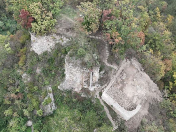 Uspješno okončani arheološki radovi na lokalitetu Starog grada Teočak