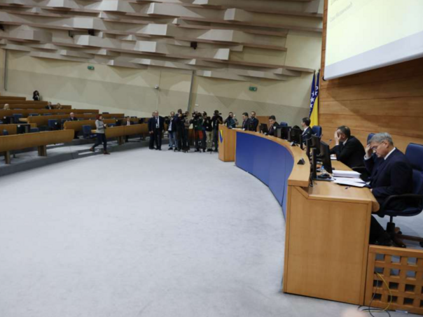 Usvojen Prijedlog zakona o izmjenama i dopunama Izbornog zakona BiH