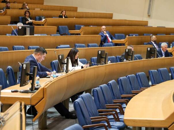 Usvojena odluka o formiranju Ureda glavnog pregovarača BiH sa EU