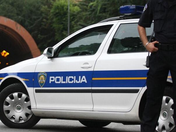 Užas u Hrvatskoj: Direktor škole seksualno uznemiravao učenicu