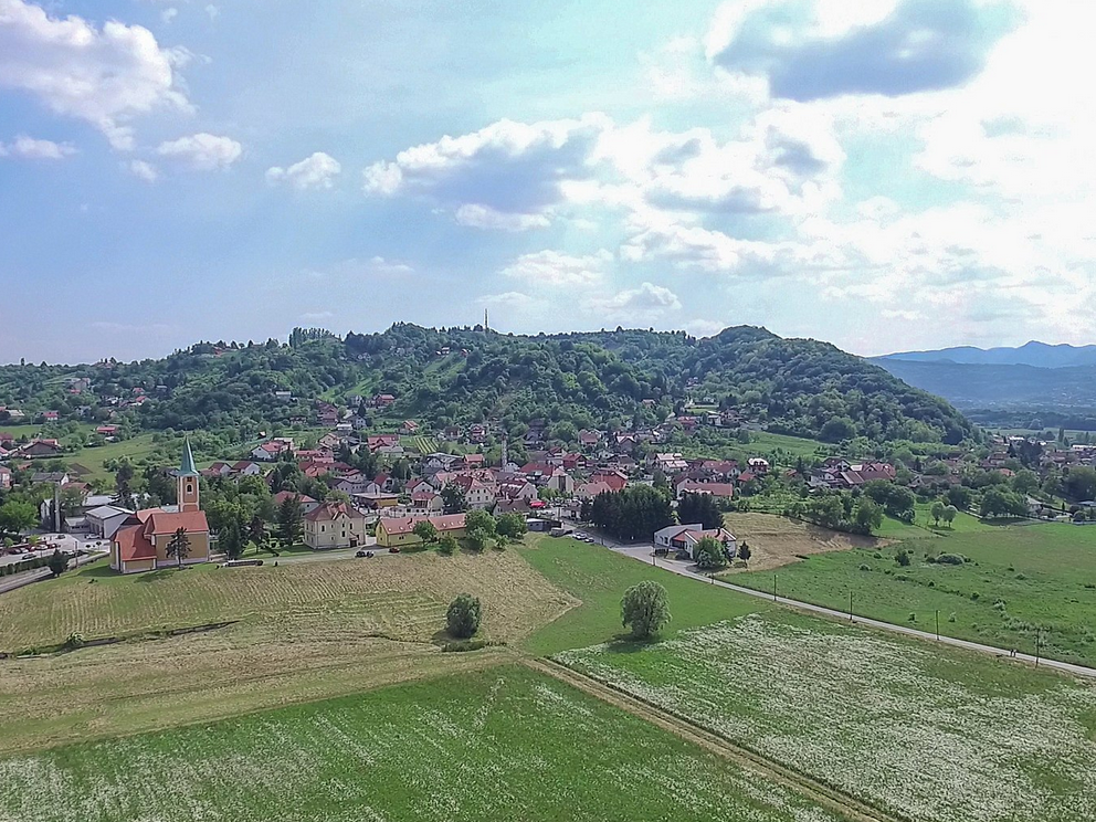 Užas u Hrvatskoj: Držao 61-godišnjaka kao roba u štali