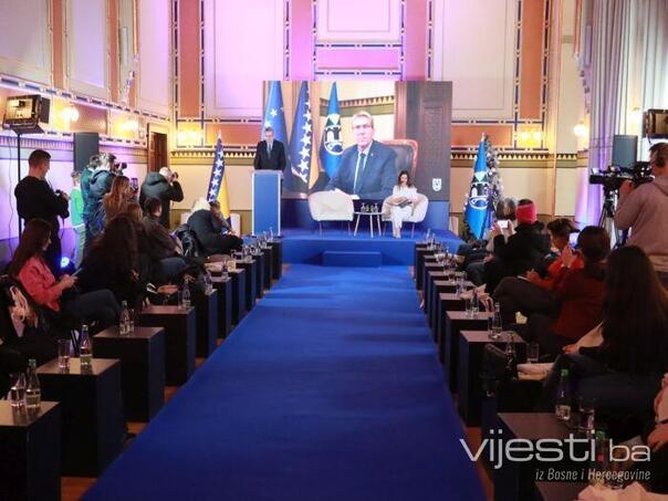 Uživo: Novogodišnji press gradonačelnika Sarajeva