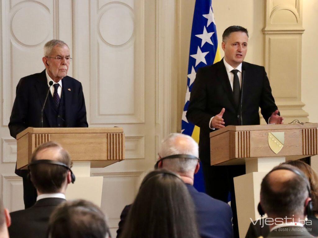Uživo: Obraćanje predsjednika Austrije i članova Predsjedništva BiH