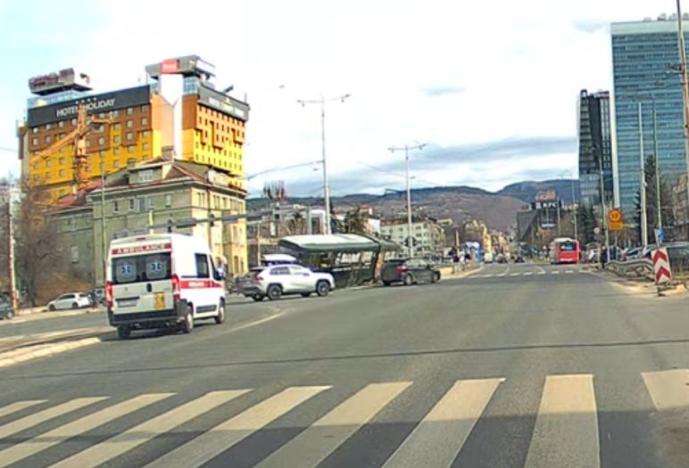 Uznemirujuće: Trenutak stravične tramvajske nesreće u Sarajevu