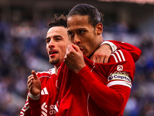 Van Dijk u 100. minuti srušio Everton i donio Liverpoolu pobjedu