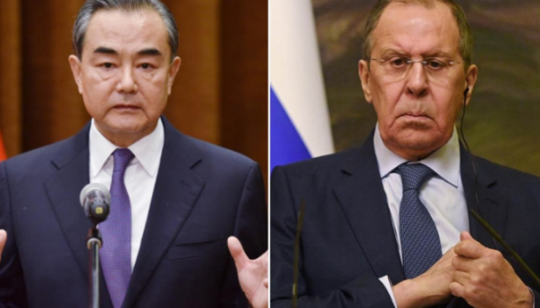 Vang Ji i Sergej Lavrov napustili plenarnu sjednicu tokom govora japanskog diplomate