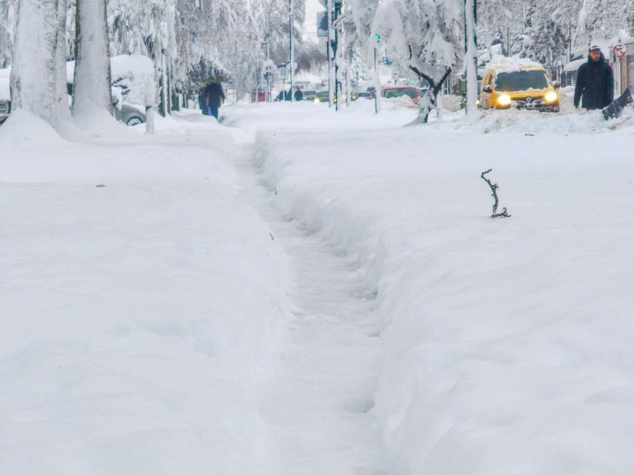 Vanredna situacija u 11 općina, oko 6.000 domaćinstava bez električne energije