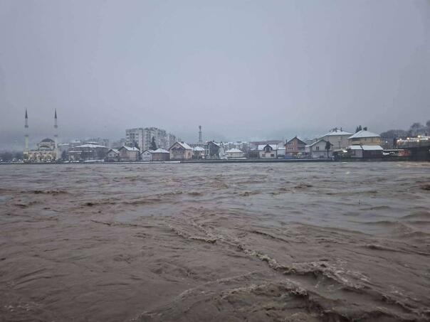 Vanredna sjednica gradskog i Kantonalog štaba CZ BPK: Nastavak vodosnabdijevanja Goražda tek ujutro