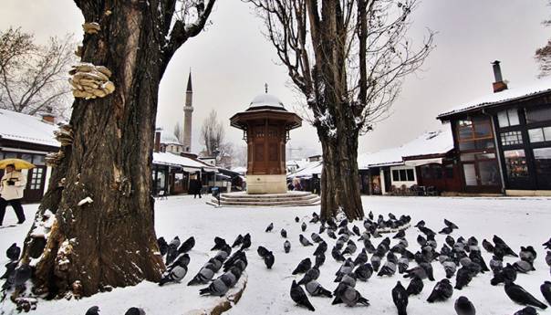 Večeras naoblačenje i snijeg