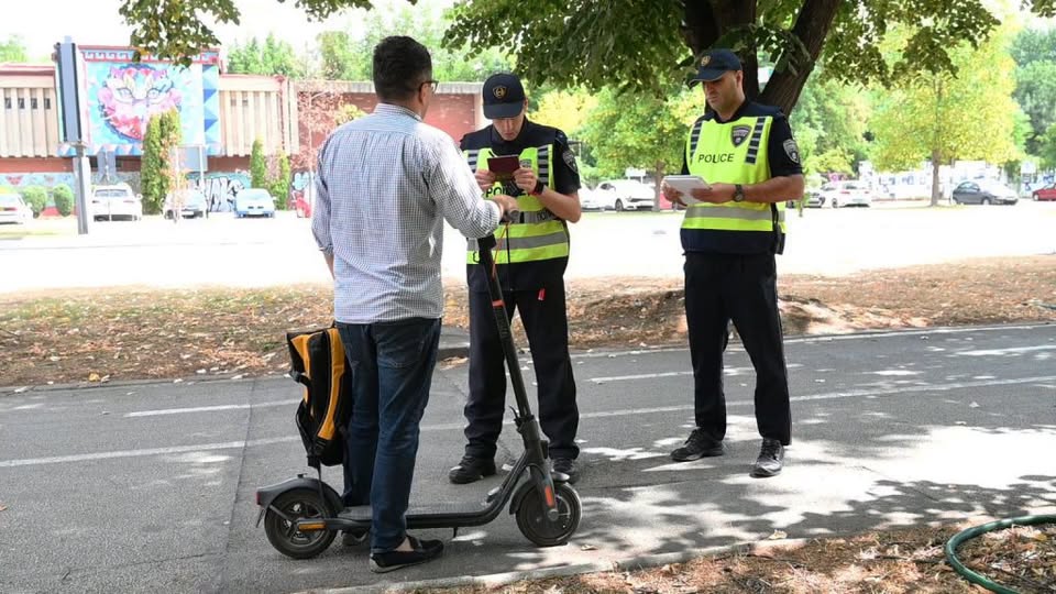 Velika akcija policije: U Makedoniji izrečeno 606 kazni, oduzeto 18 romobila