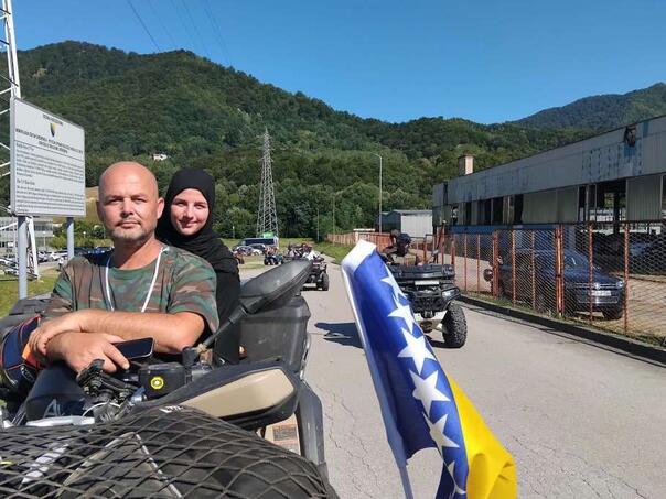 Mensur i Sara iz Austrije kvadom stigli u Potočare
