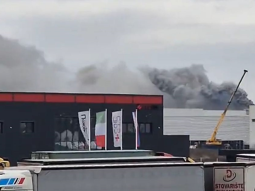 Veliki požar u šabačkoj fabrici Minth, radnici evakuisani