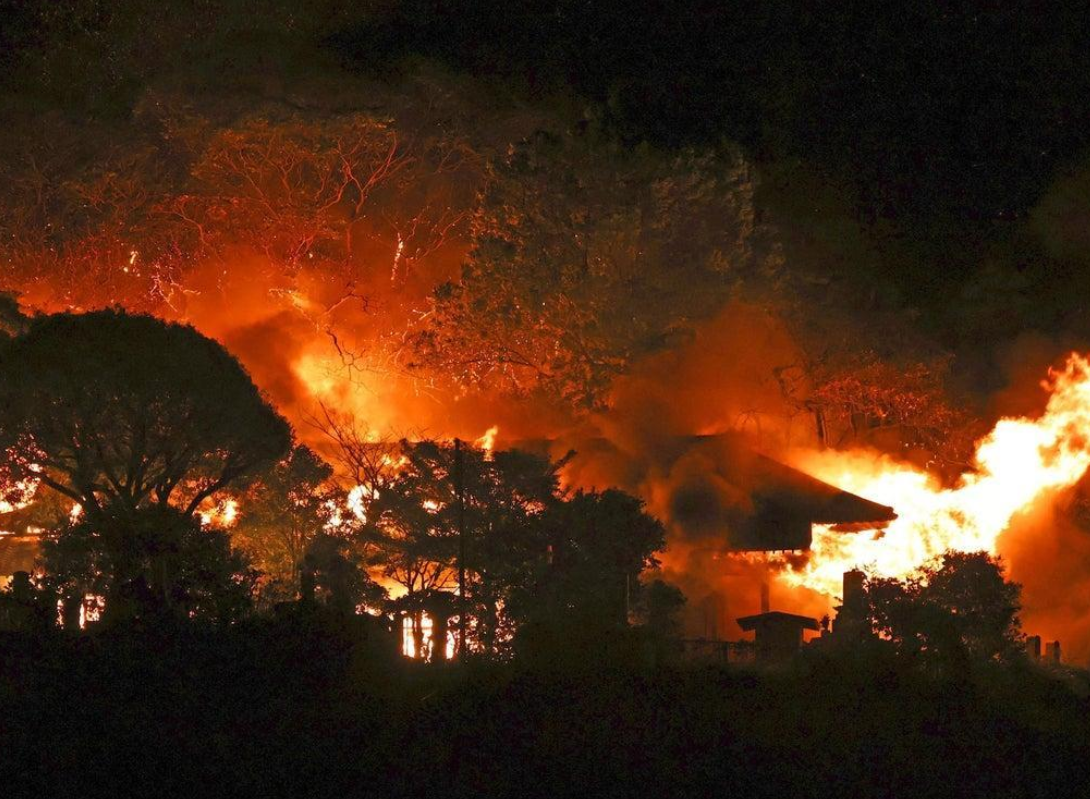 Najveći požar u Japanu u skoro 50 godina uništio 170 zgrada