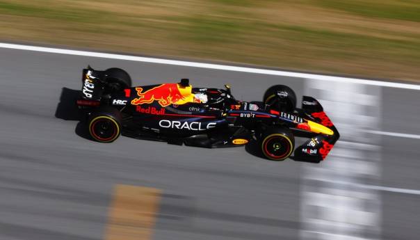Verstappen pobjedom u Španiji preuzeo prvo mjesto