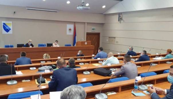 Veto Bošnjaka na Zakon o srednjem obrazovanju u RS na Zajedničkoj komisiji
