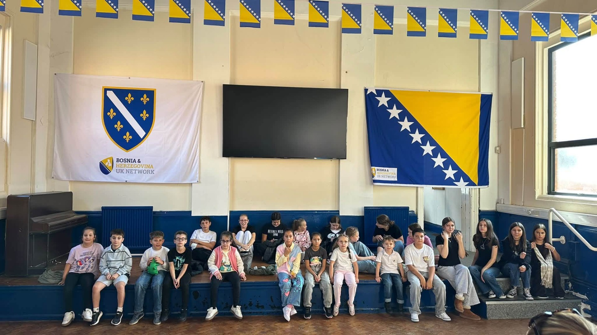 Veza sa domovinom već 32 godine: Bosanska škola u Birminghamu okupila nove generacije