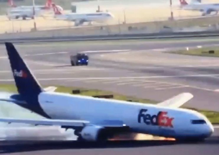 Video: Avion jedva sletio na istanbulski aerodrom, nesreća izbjegnuta u zadnji čas