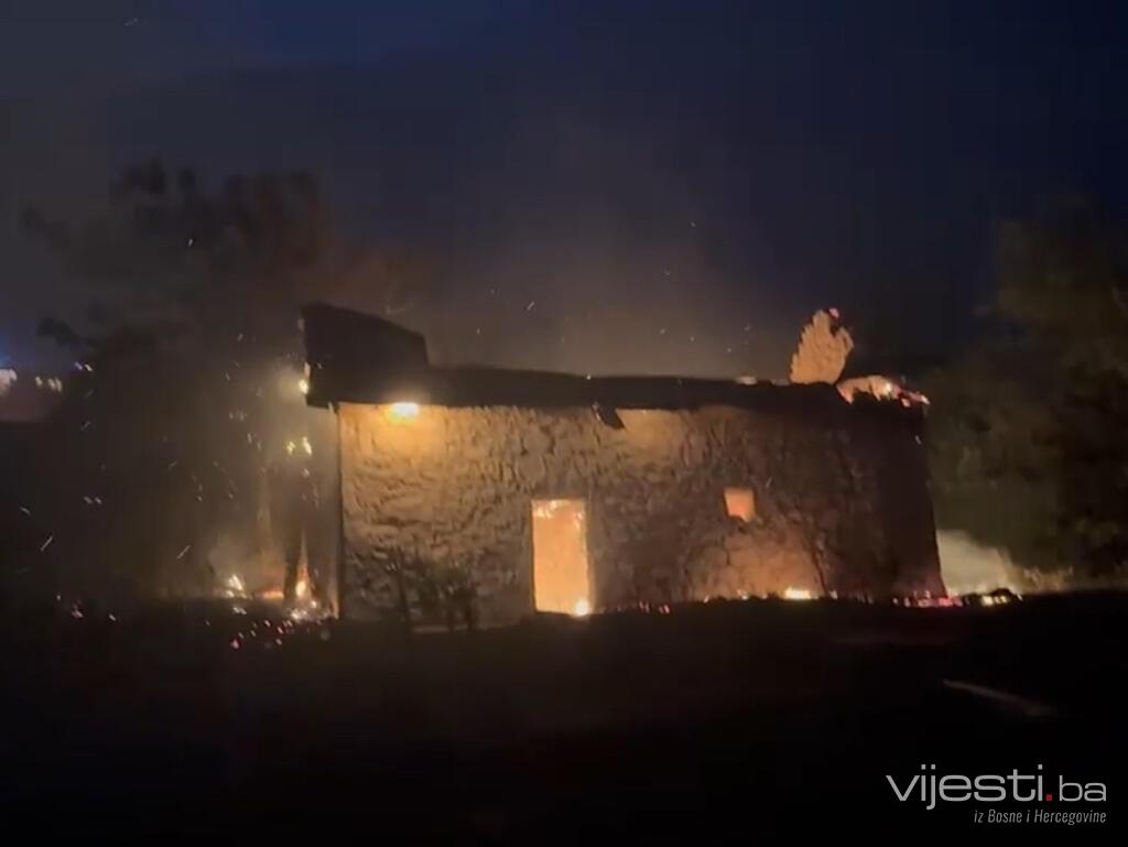Video: Dramatično kod Konjica, izgorjela napuštena kuća