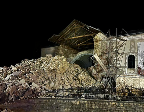 Video: Srušio se toranj crkve stare 500 godina