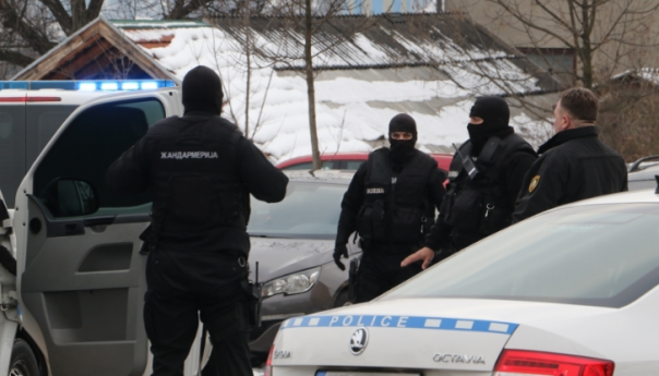 Više uhapšenih zbog droge, pretresi u Banjaluci, Mrkonjić Gradu i Šipovu