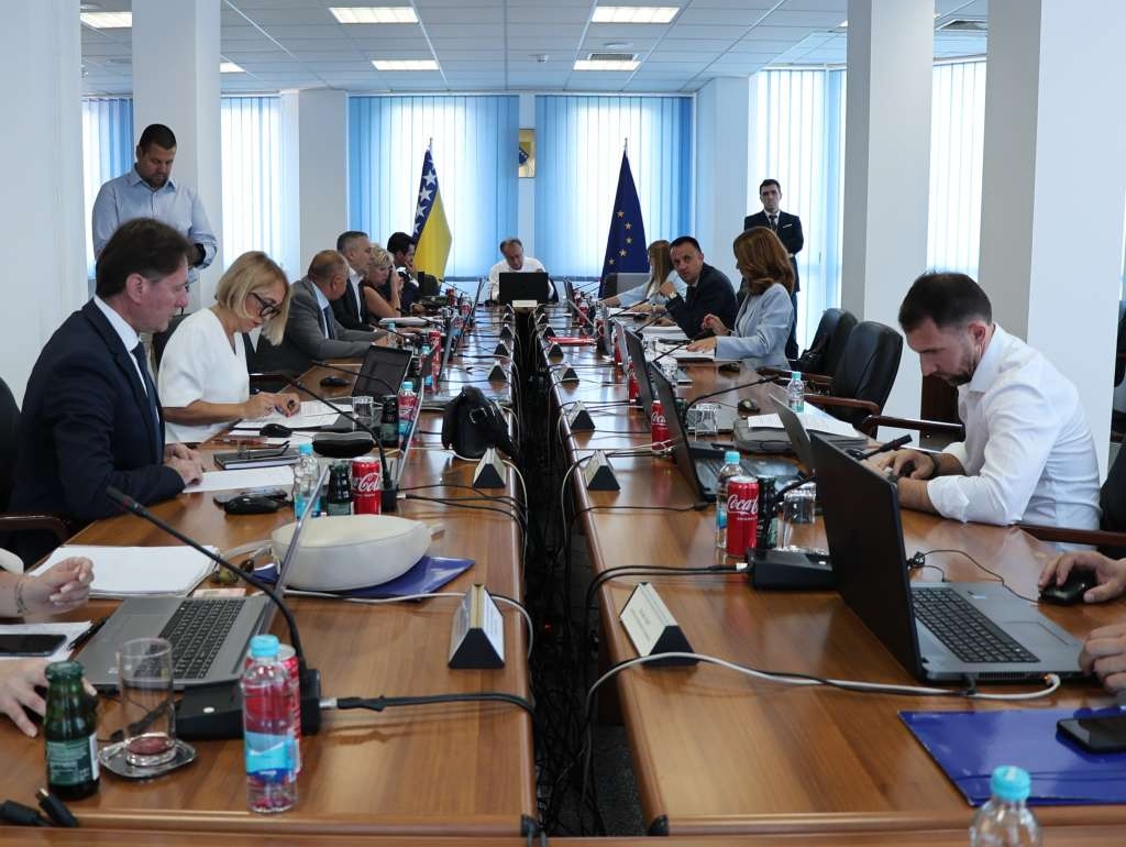 Vlada FBiH podržala uspješne sportiste, evo koliko su novca dobili
