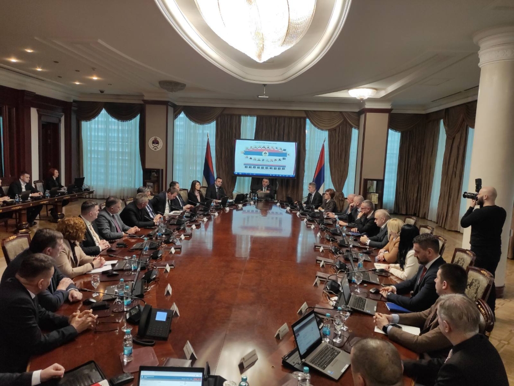 Vlada RS danas raspravlja o novom zaduženju