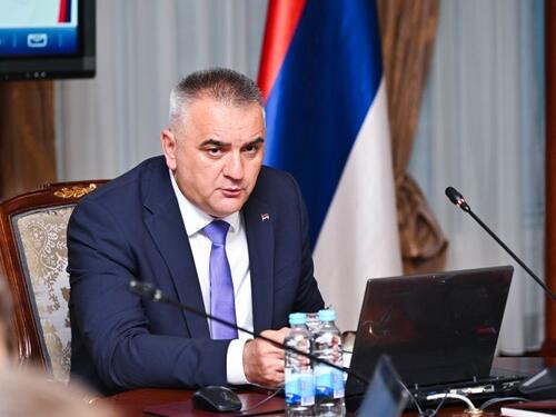 Vlada RS: Kazna zatvora za isticanje simbola ARBiH i veličanje ustaštva