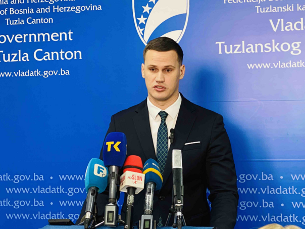 Vlada TK ulaže 10 miliona KM u kapitalne projekte, najviše u škole