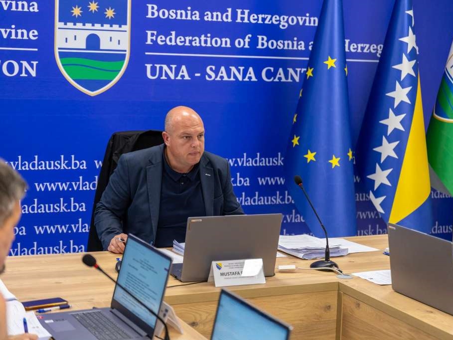 Vlada USK odobrila 324.450 KM za vodne projekte, škole, sport i mlade