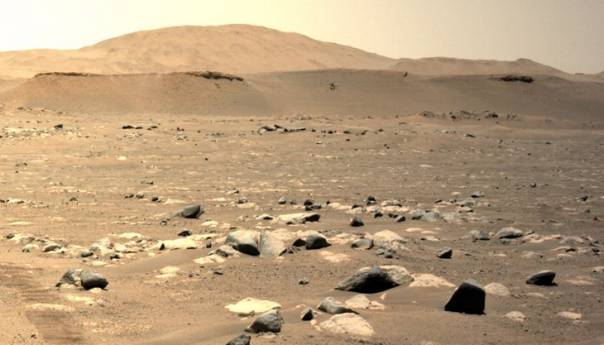 Vlasti tvrde: Kineski rover prvi put se provozao površinom Marsa