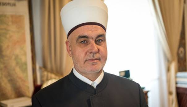 Volio bih da nas ramazan sve više uljudi, od političara, intelektualaca i novinara